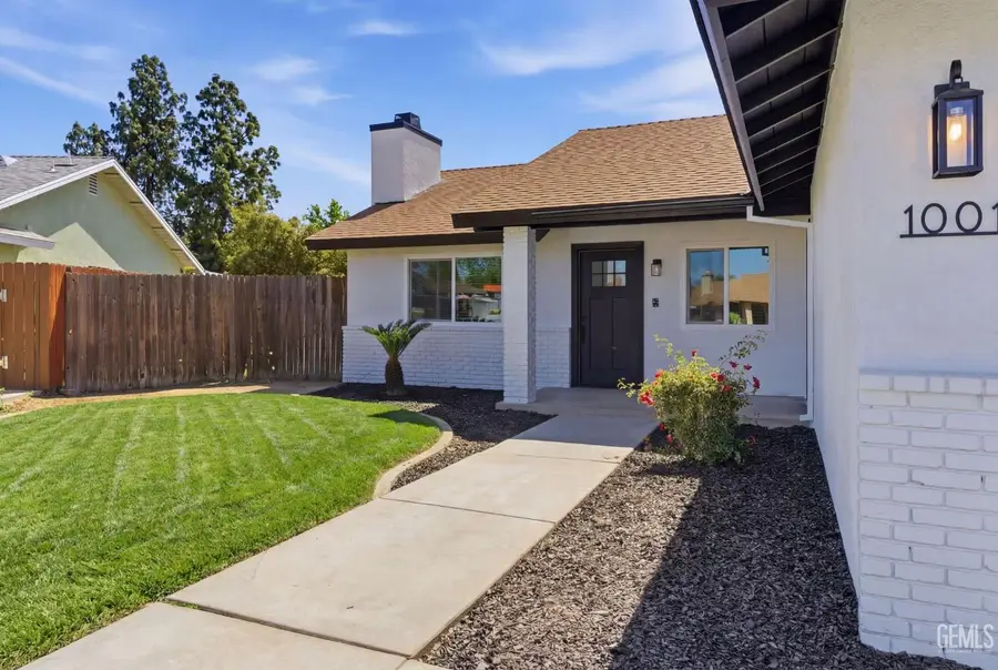 1001 GIUSEPPE COURT, Bakersfield, CA 93307 - #3