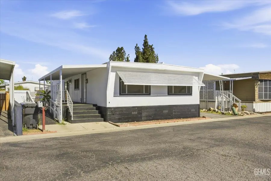 852 E GRANGEVILLE BOULEVARD #6, Hanford, CA 93230 - #2