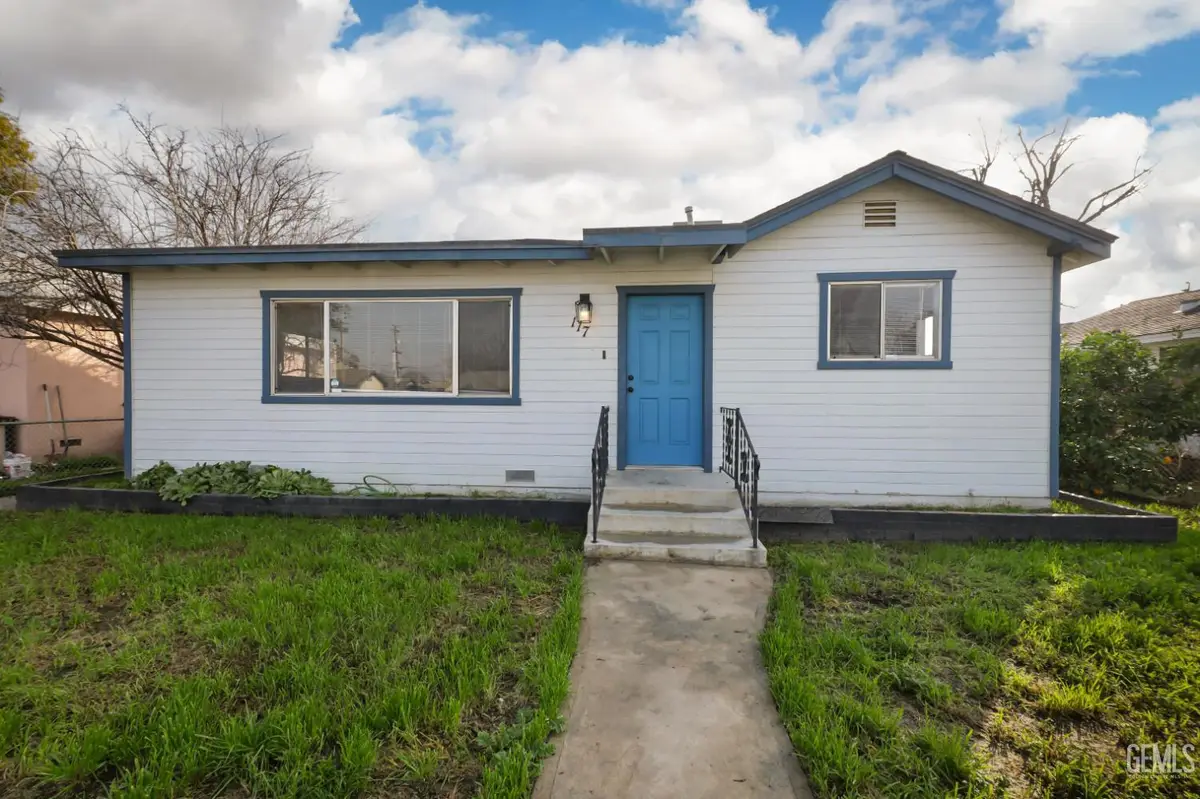 117 E BELLE AVENUE, Bakersfield, CA 93308 - #1