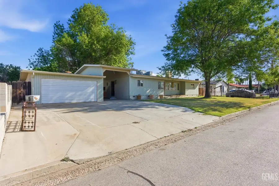 8608 PONDEROSA AVENUE, Bakersfield, CA 93306 - #2