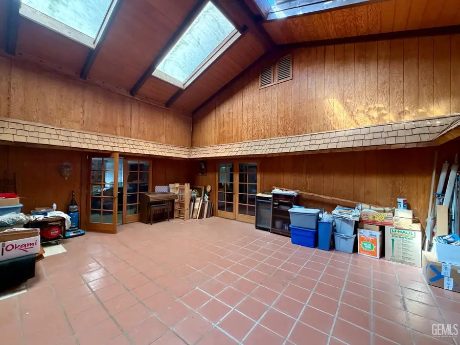 3801 INDIAN ROCK ROAD, Mountain Mesa, CA 93240 - #2