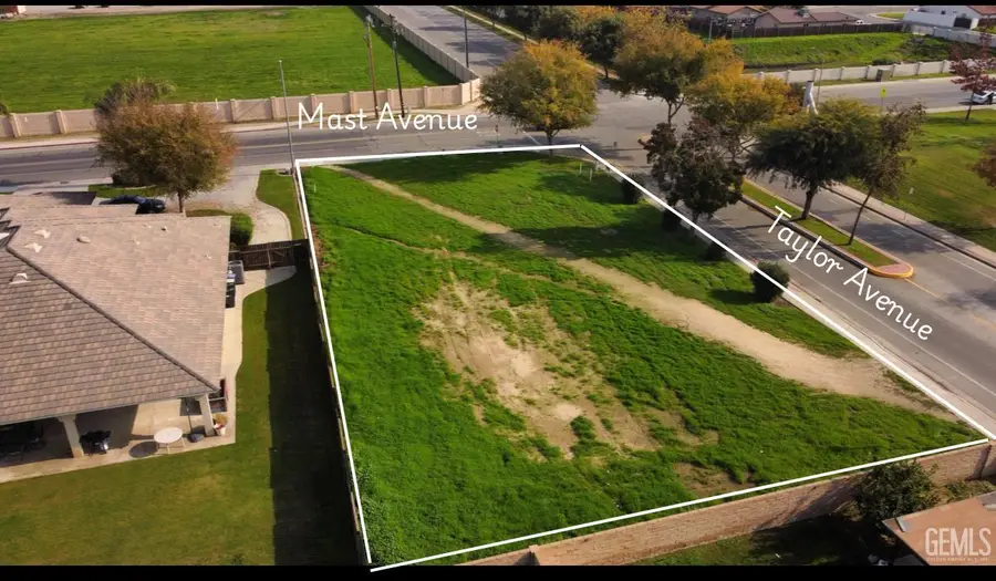 775 MAST AVENUE, McFarland, CA 93250 - #2