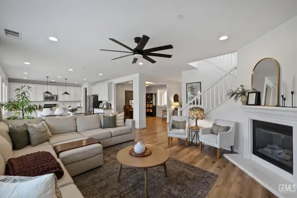 15636 MONTALONE PLACE, Bakersfield, CA 93314