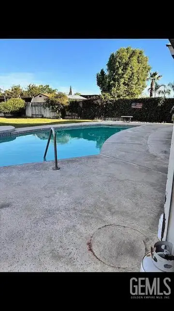 8804 GLENDA STREET, Bakersfield, CA 93307 - #1