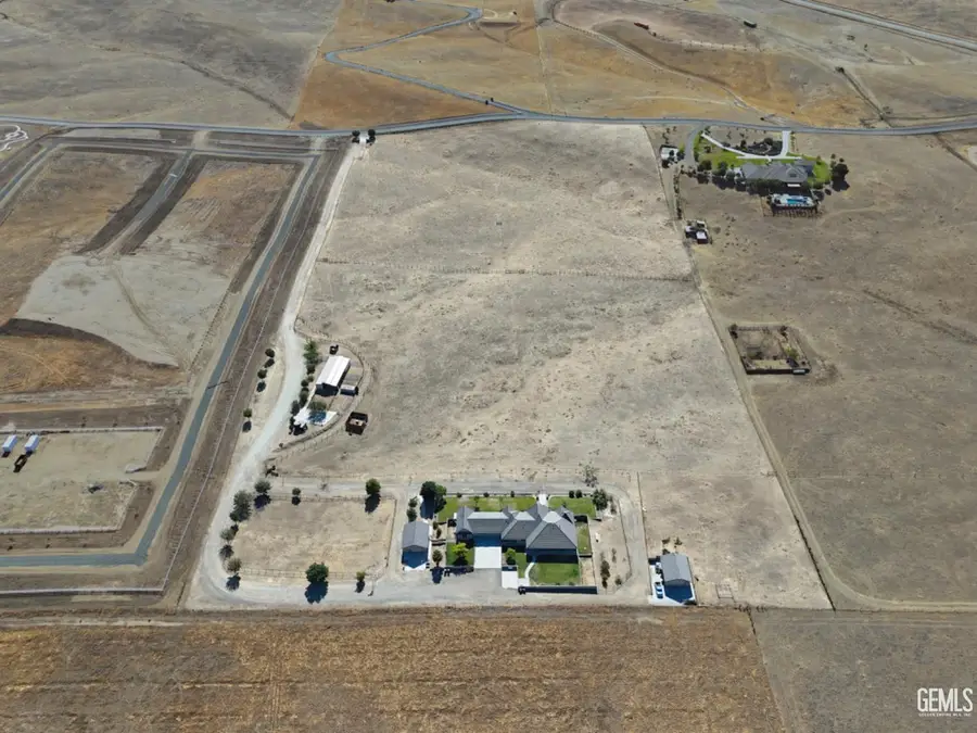 393 FAMOSO HILLS DRIVE, Bakersfield, CA 93308 - #2