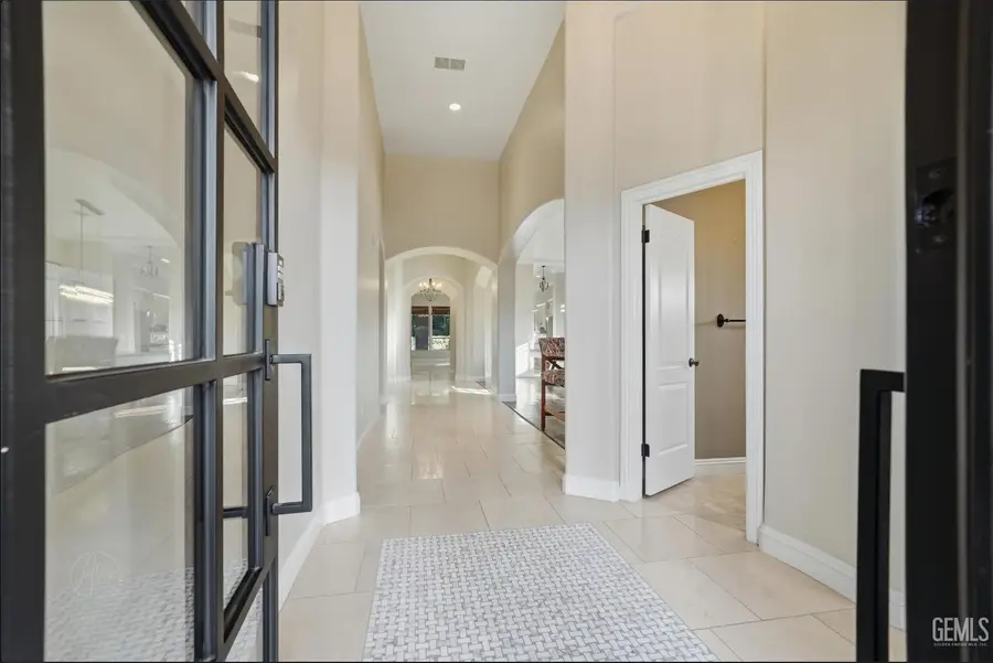 14923 COLONIA DE LAS ROSAS, Bakersfield, CA 93306 - #3