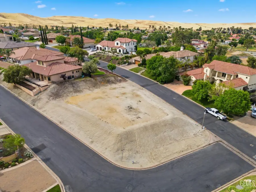 5511 VIA VENEZIA, Bakersfield, CA 93306 - #3