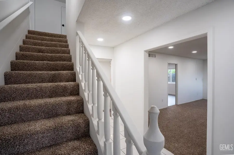 3600 WOOD LANE, Bakersfield, CA 93309 - #3