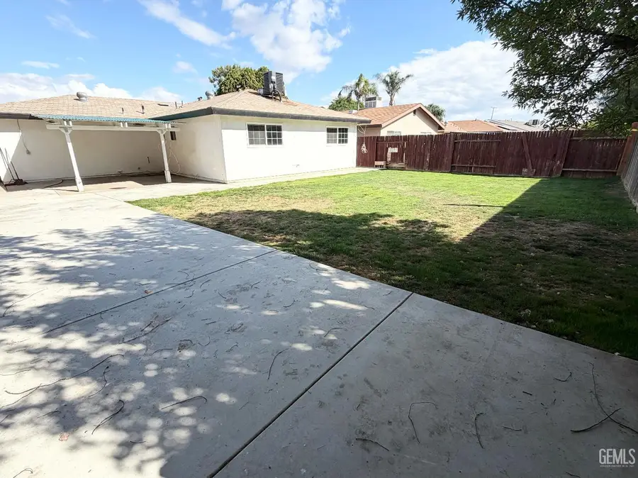 801 RUTHERFORD COURT, Bakersfield, CA 93308 - #3