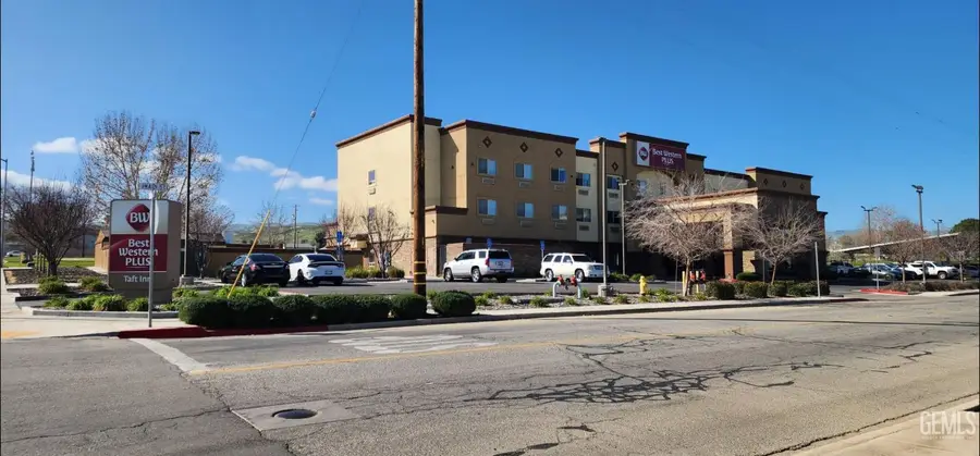 610 MAIN STREET, Taft, CA 93268 - #3