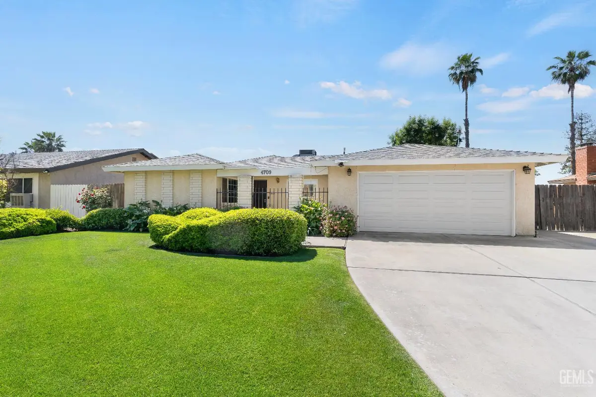 4709 PINECASTLE AVENUE, Bakersfield, CA 93313 - #1