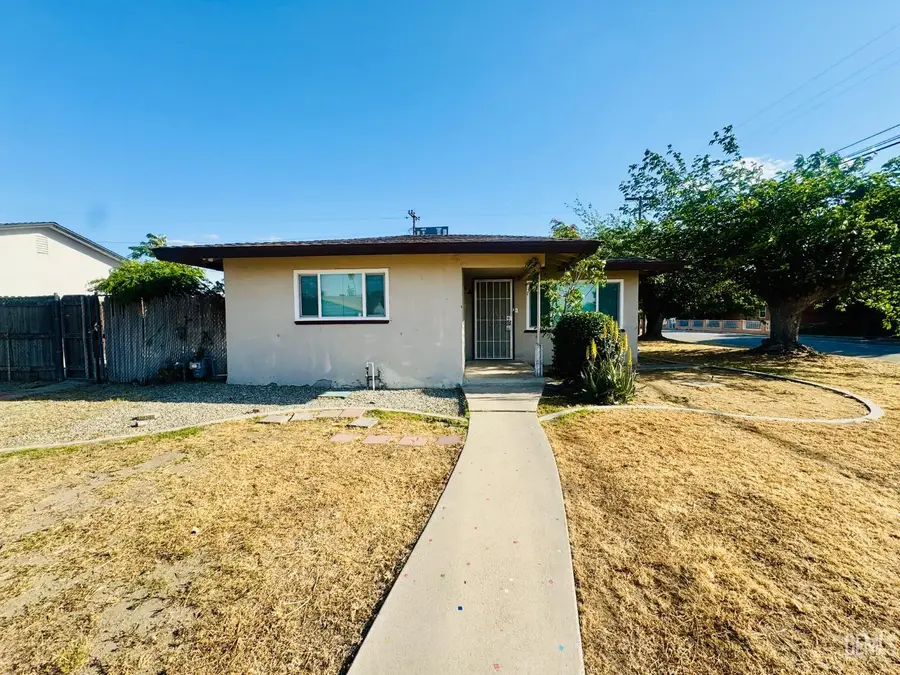 3613 GRANADA AVENUE, Bakersfield, CA 93309 - #2