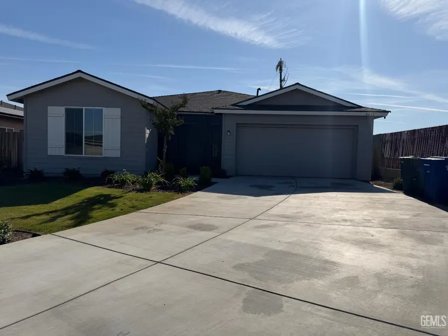 6813 CRAWLEY COURT, Bakersfield, CA 93307 - #2