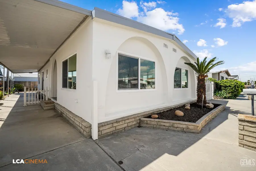 717 45TH STREET, Bakersfield, CA 93301 - #3