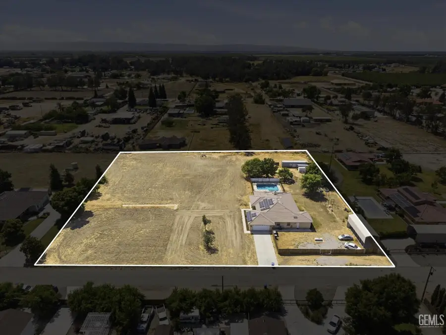 13127 ROBERTSON STREET, Bakersfield, CA 93313 - #3