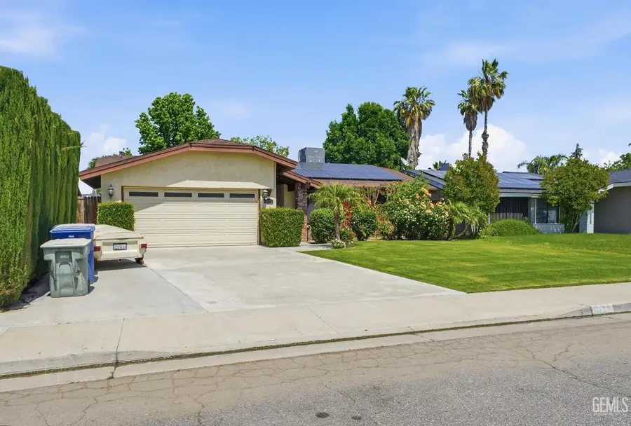 8416 STUART COURT, Bakersfield, CA 93311 - #2