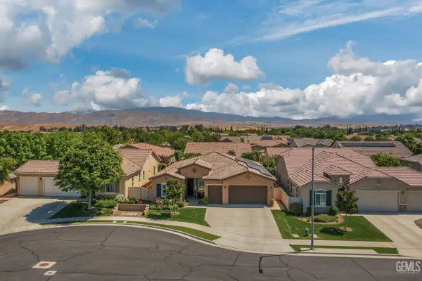 6409 DOVER PLACE, Bakersfield, CA 93306