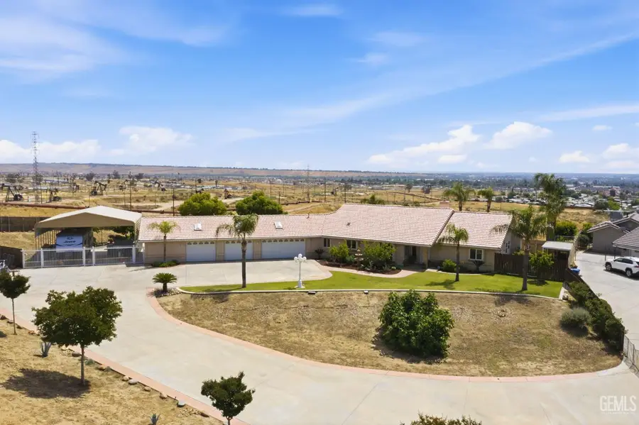 5056 N HILLS DRIVE, Bakersfield, CA 93308 - #3