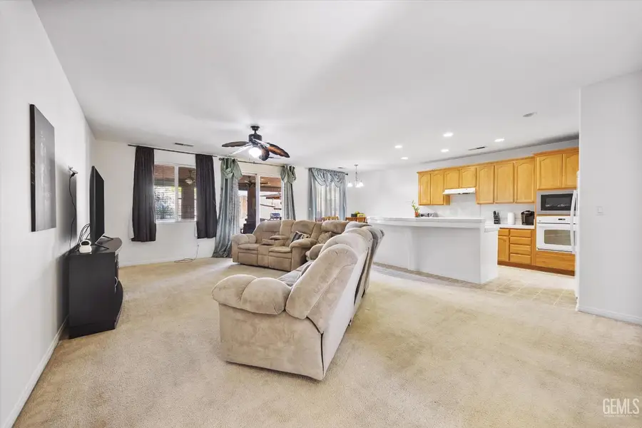 5303 TANGERINE DREAM LANE, Bakersfield, CA 93311 - #3