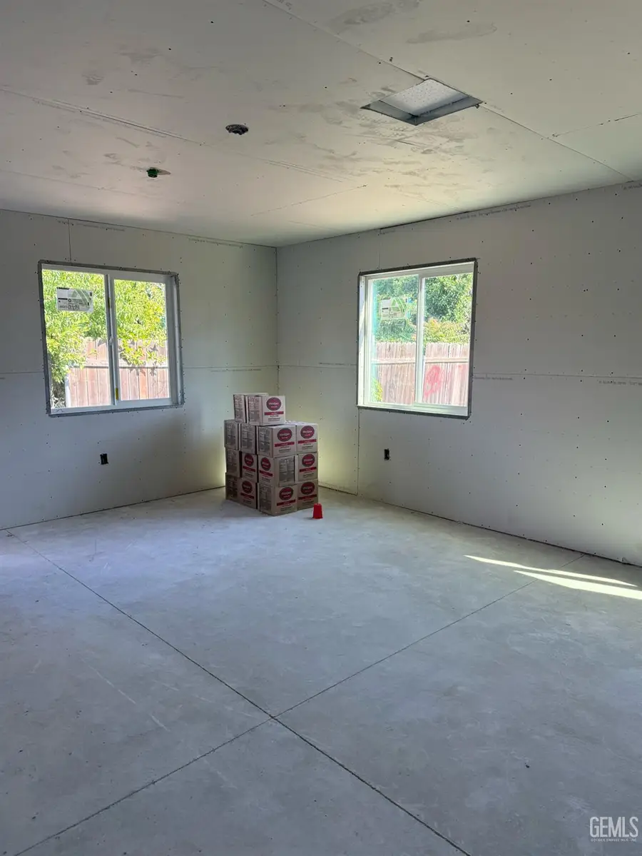 1019 WILSON AVENUE #A,B, Bakersfield, CA 93307 - #3