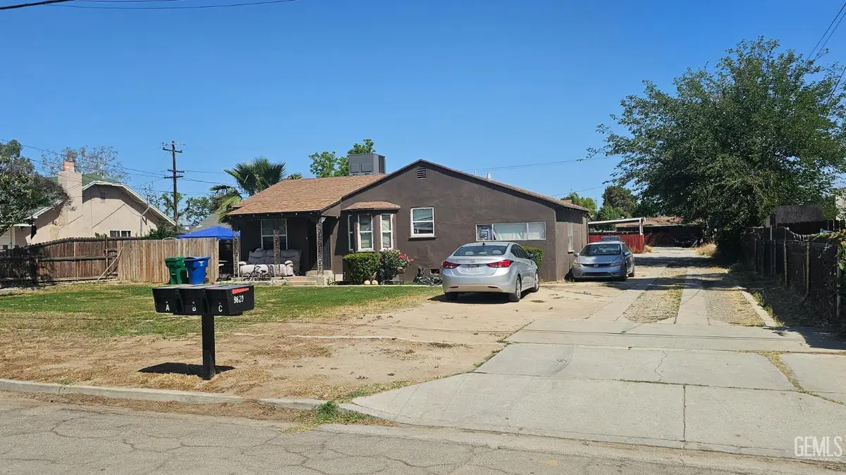 9820 GREENACRES DRIVE, Bakersfield, CA 93312 - #1