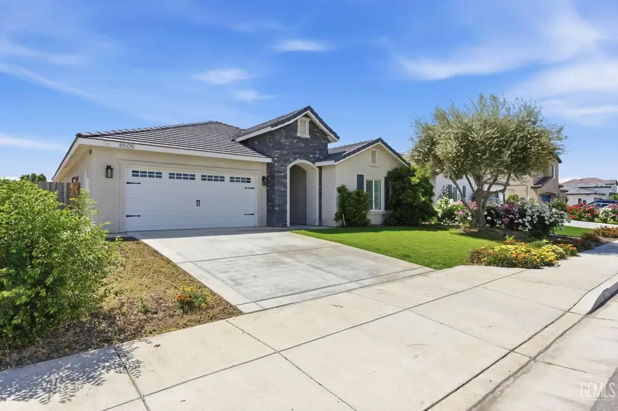 8505 KOWA STREET, Bakersfield, CA 93314 - #3