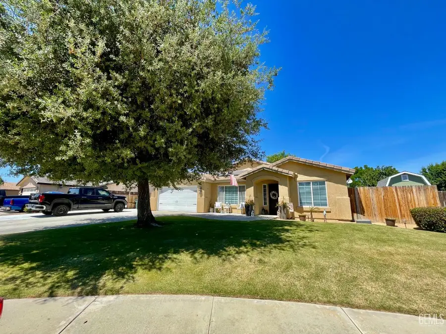 5510 LOMBARDY COURT, Bakersfield, CA 93308 - #3