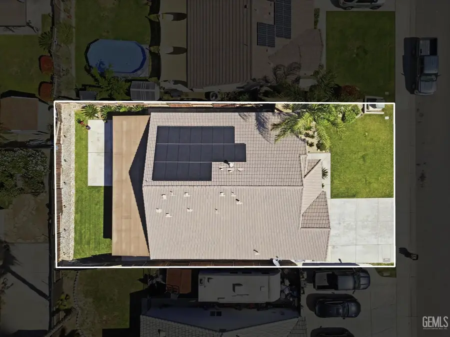 9910 PYRAMID PEAK DRIVE, Bakersfield, CA 93311 - #3