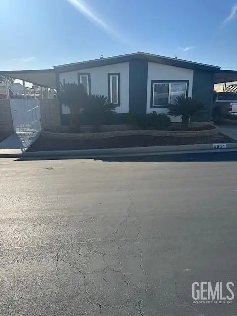 4501 Q STREET, Bakersfield, CA 93301