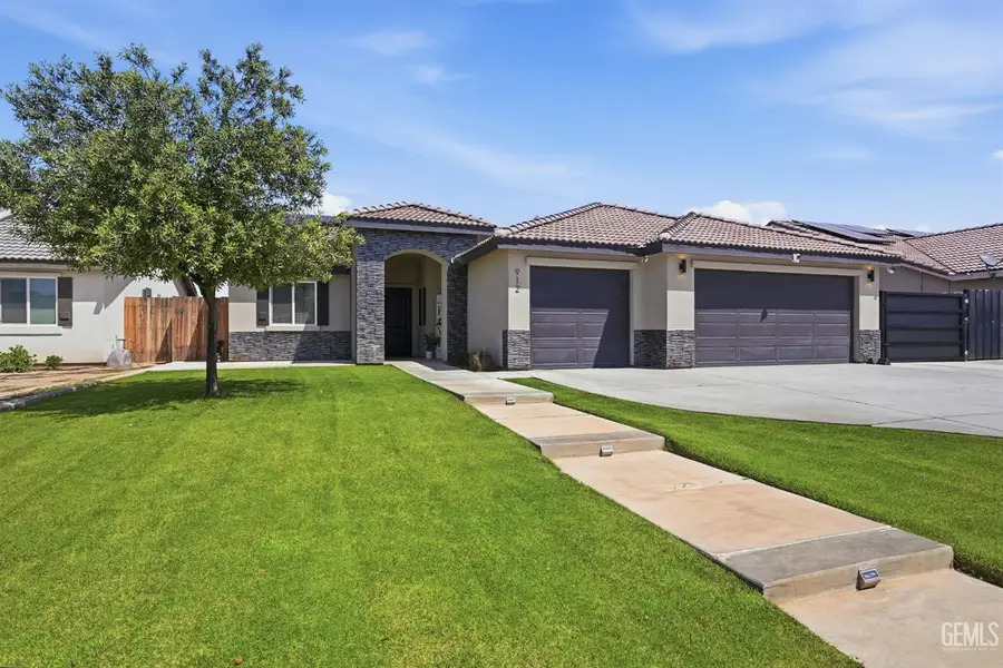 912 JAMES VALLEY COURT, Bakersfield, CA 93307 - #2