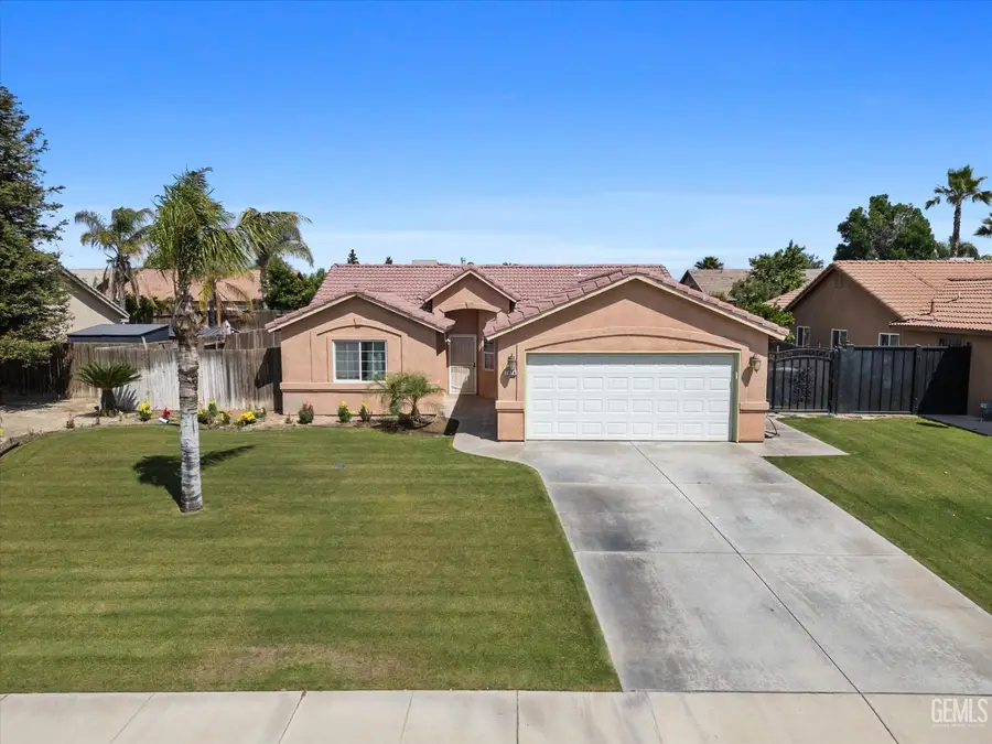 7918 BIG BEAR STREET, Bakersfield, CA 93307 - #2