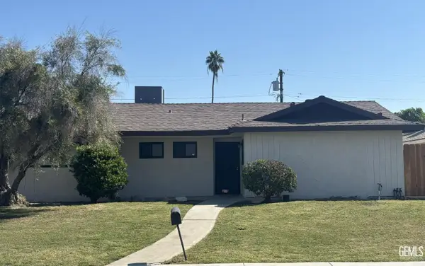 2608 HALLISEY STREET, Bakersfield, CA 93309