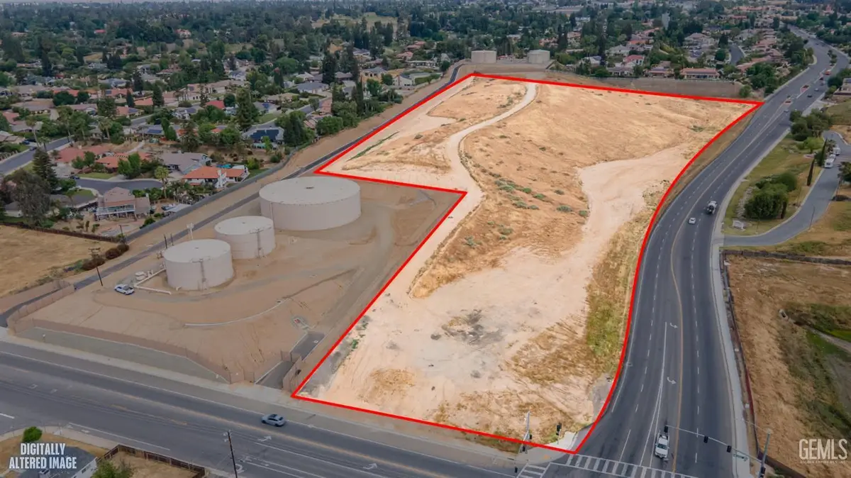 3000 FAIRFAX ROAD, Bakersfield, CA 93306 - #1