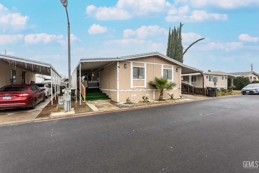 975 N H ST #41, Tulare, CA 93274 - #3