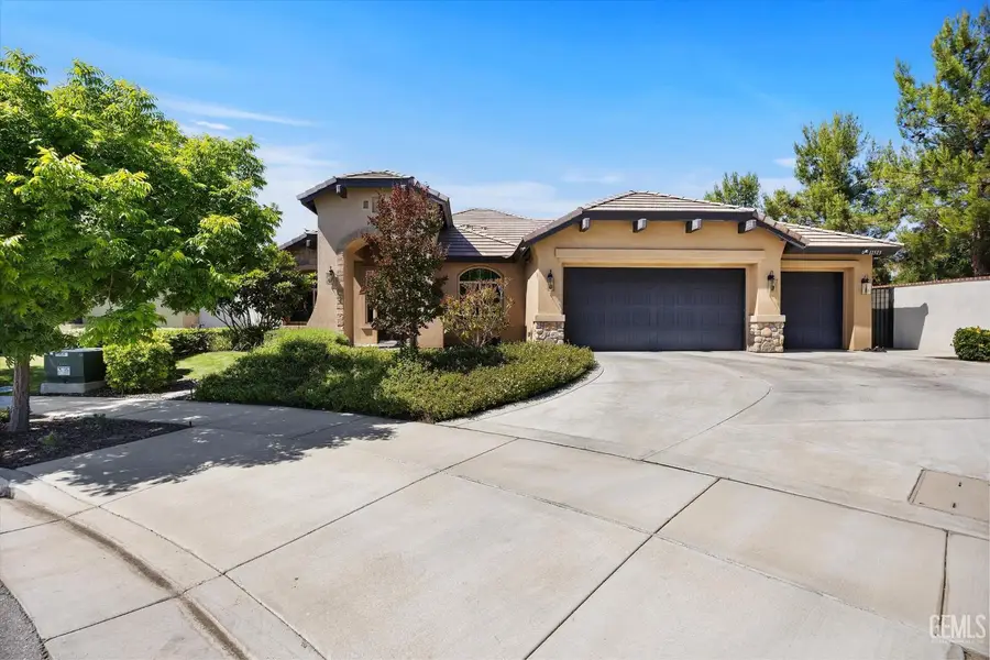 11513 CELESTIAL COURT, Bakersfield, CA 93311 - #2