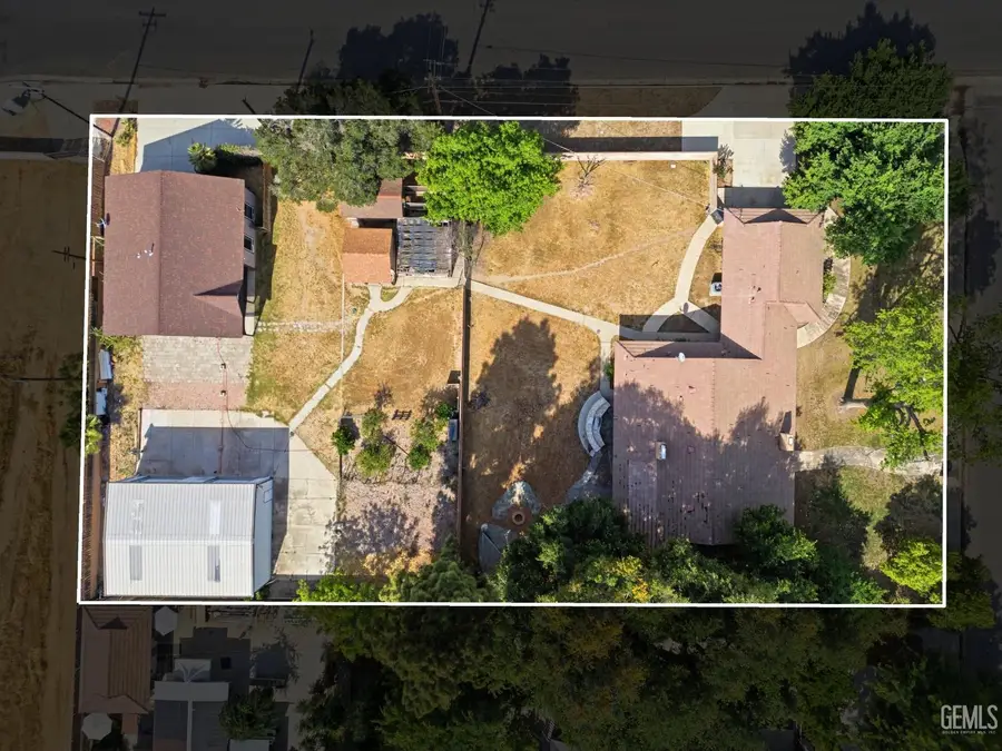 5833 PEMBROKE AVENUE, Bakersfield, CA 93308 - #3