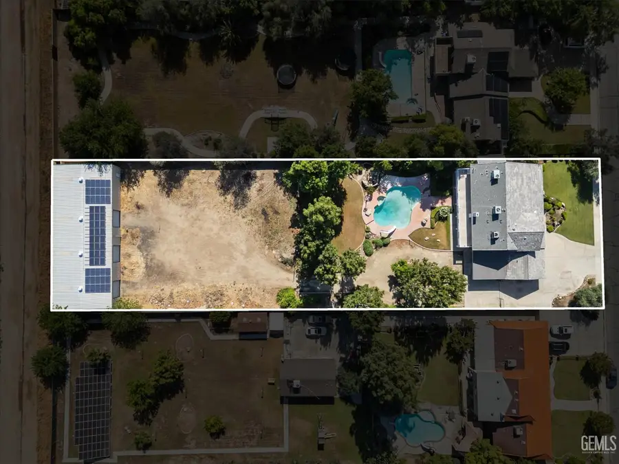 7604 SADDLEBACK DRIVE, Bakersfield, CA 93309 - #3