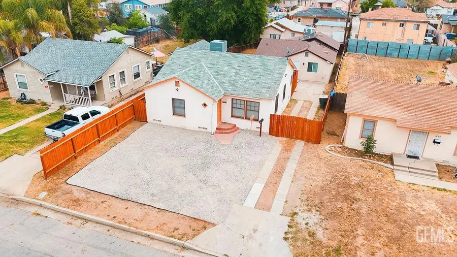 1602 HURRLE AVENUE, Bakersfield, CA 93308 - #2