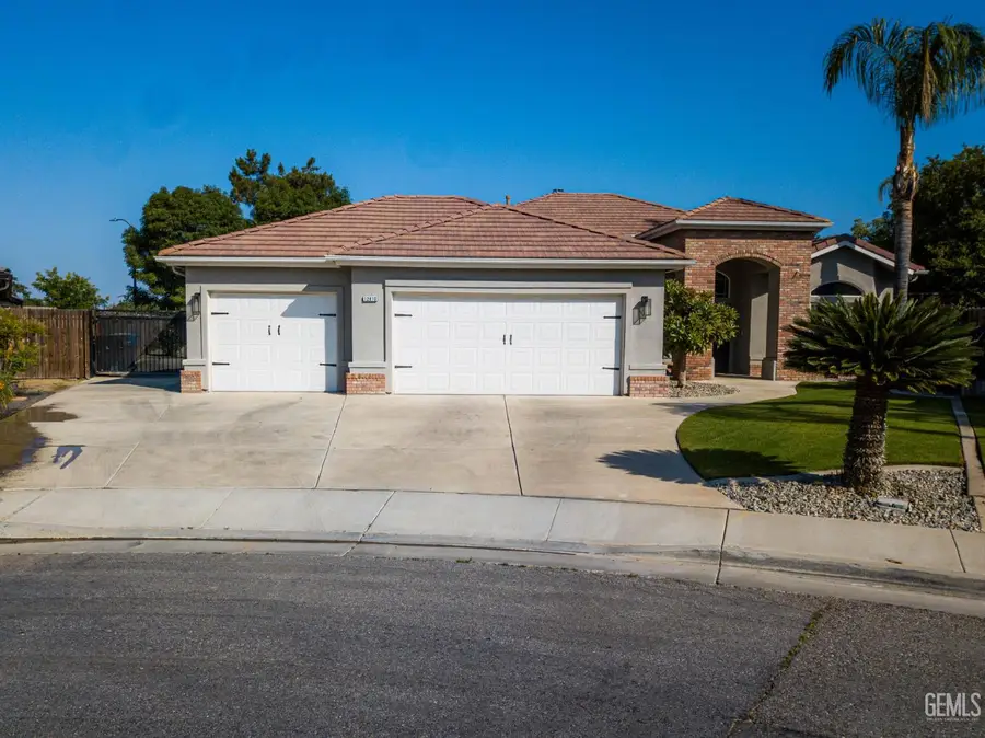 12810 OAHU LANE, Bakersfield, CA 93312 - #2