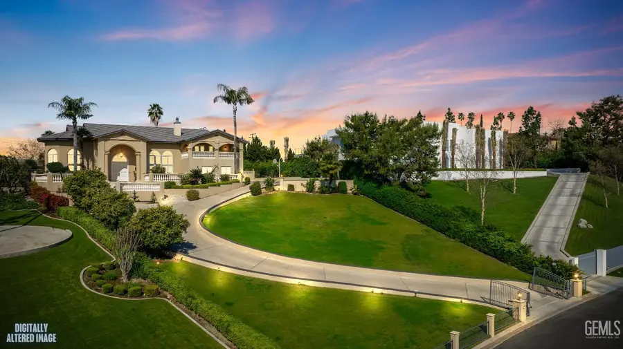 3916 PINEHURST DRIVE, Bakersfield, CA 93306 - #2