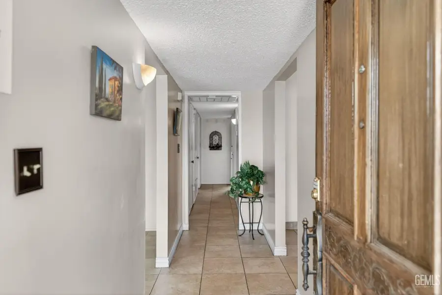 5904 WEBB WAY, Bakersfield, CA 93307 - #3