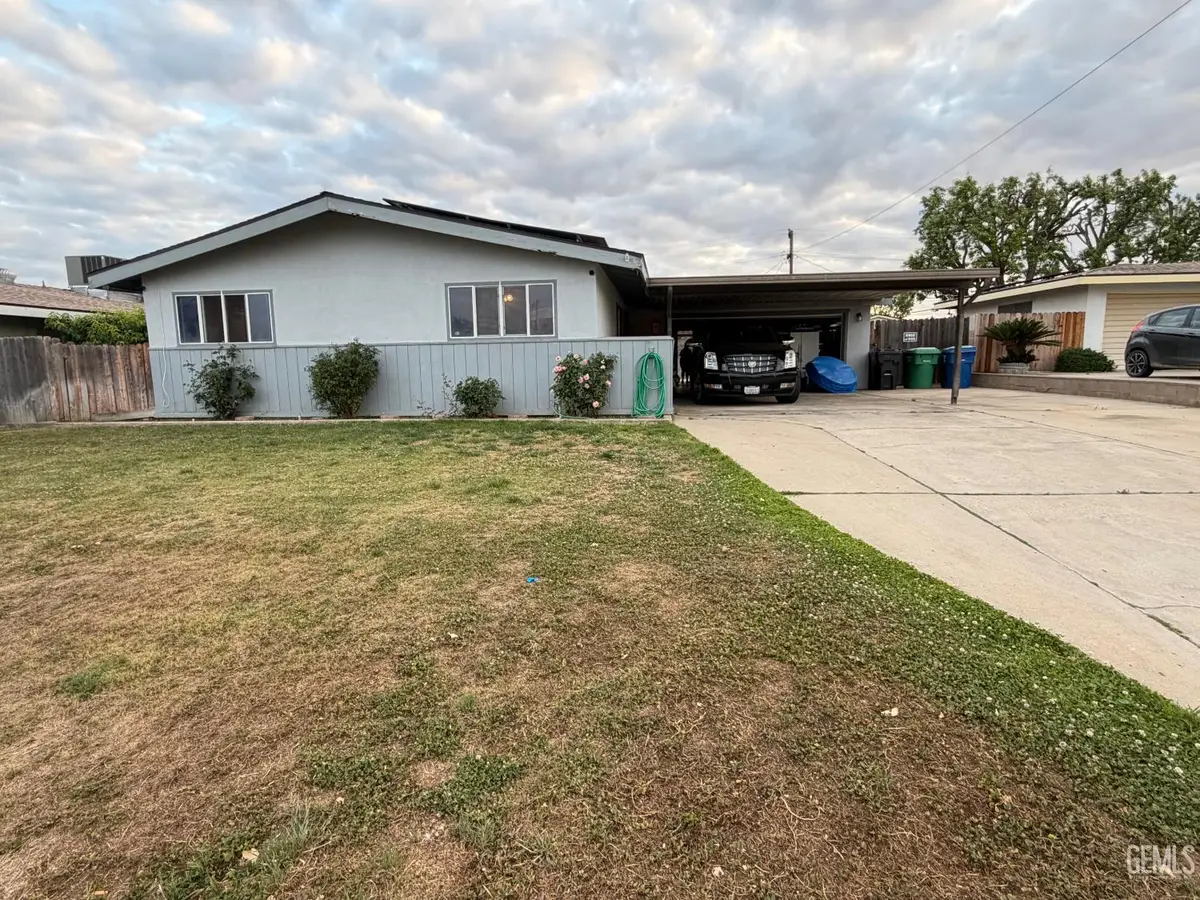 4307 KEVIN DRIVE, Bakersfield, CA 93308 - #1