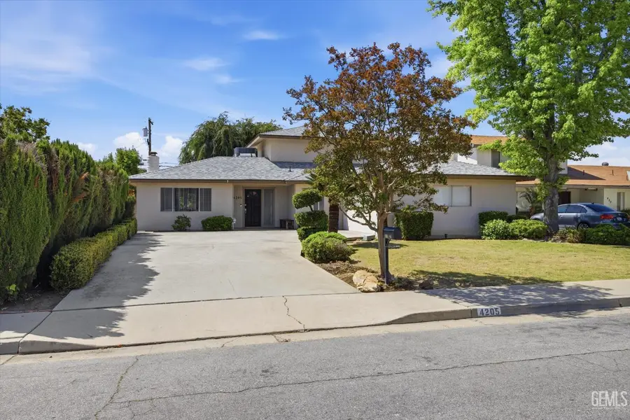 4205 CORONADO AVENUE, Bakersfield, CA 93306 - #2