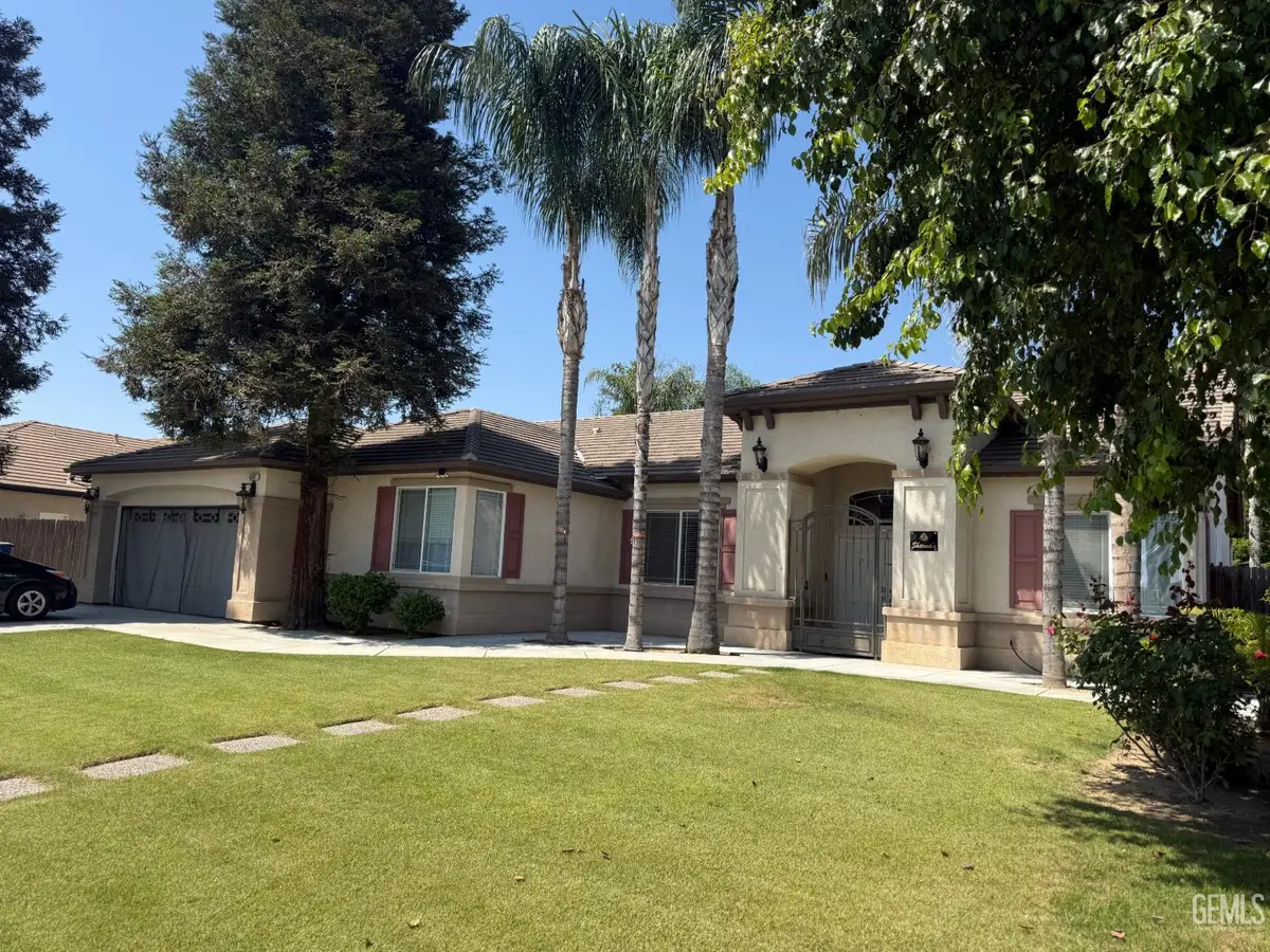 9507 LAKE VICTORIA DRIVE, Bakersfield, CA 93312 - #1