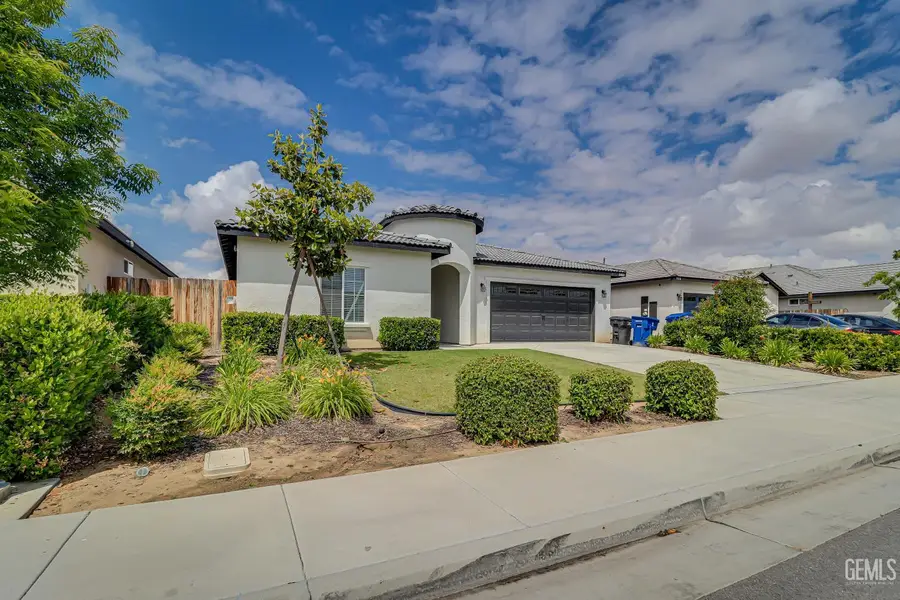 8400 JEAN ANNE STREET, Bakersfield, CA 93314 - #2