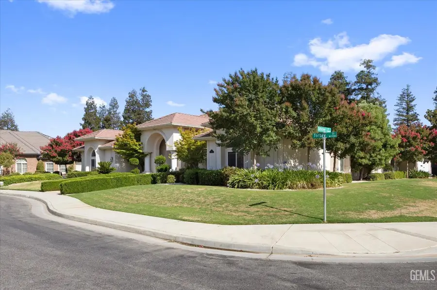 11101 TORBAY DRIVE, Bakersfield, CA 93311 - #2