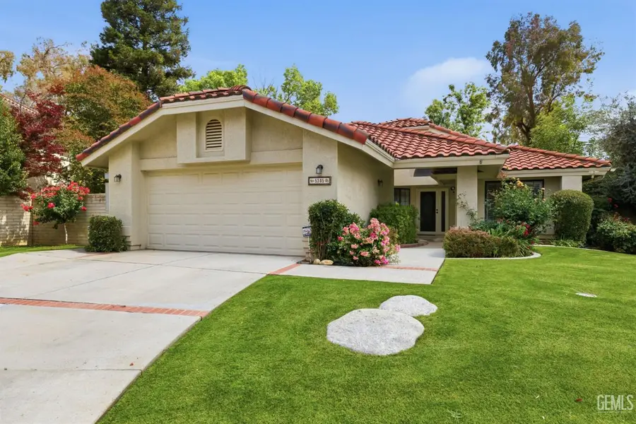 5305 MUIRFIELD DRIVE, Bakersfield, CA 93306 - #2