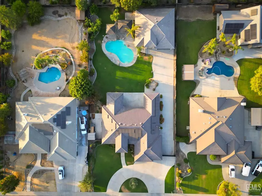 15520 ARABELLA AVENUE, Bakersfield, CA 93314 - #3