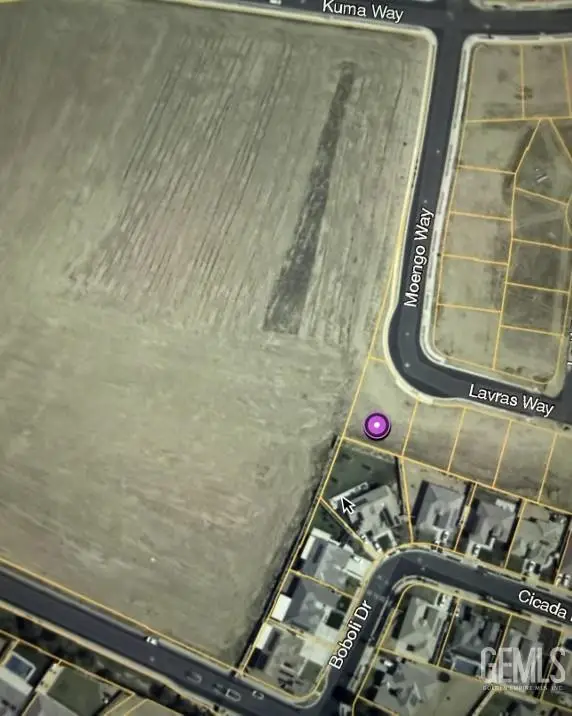 10703 LAVRAS WAY, Bakersfield, CA 93306