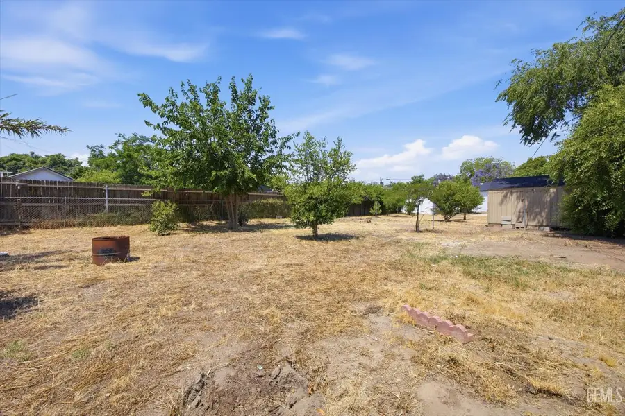 331 HARDING AVENUE, Bakersfield, CA 93308 - #3